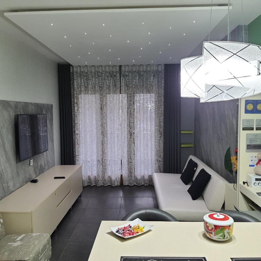 Manu'S Guest Suite Cosenza Exterior photo